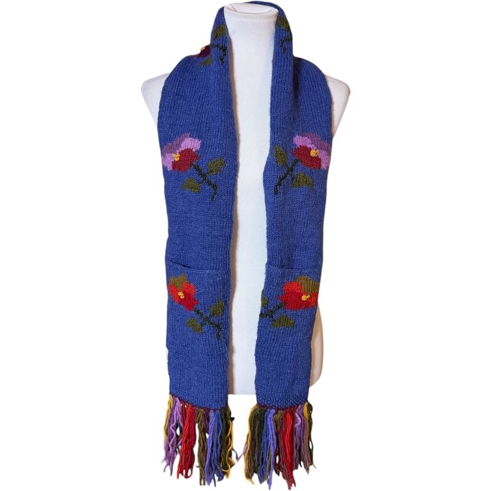Down to Earth Pocket Scarf Women OS Blue Floral Wool Handknit Nepal Boho‎ Fringe